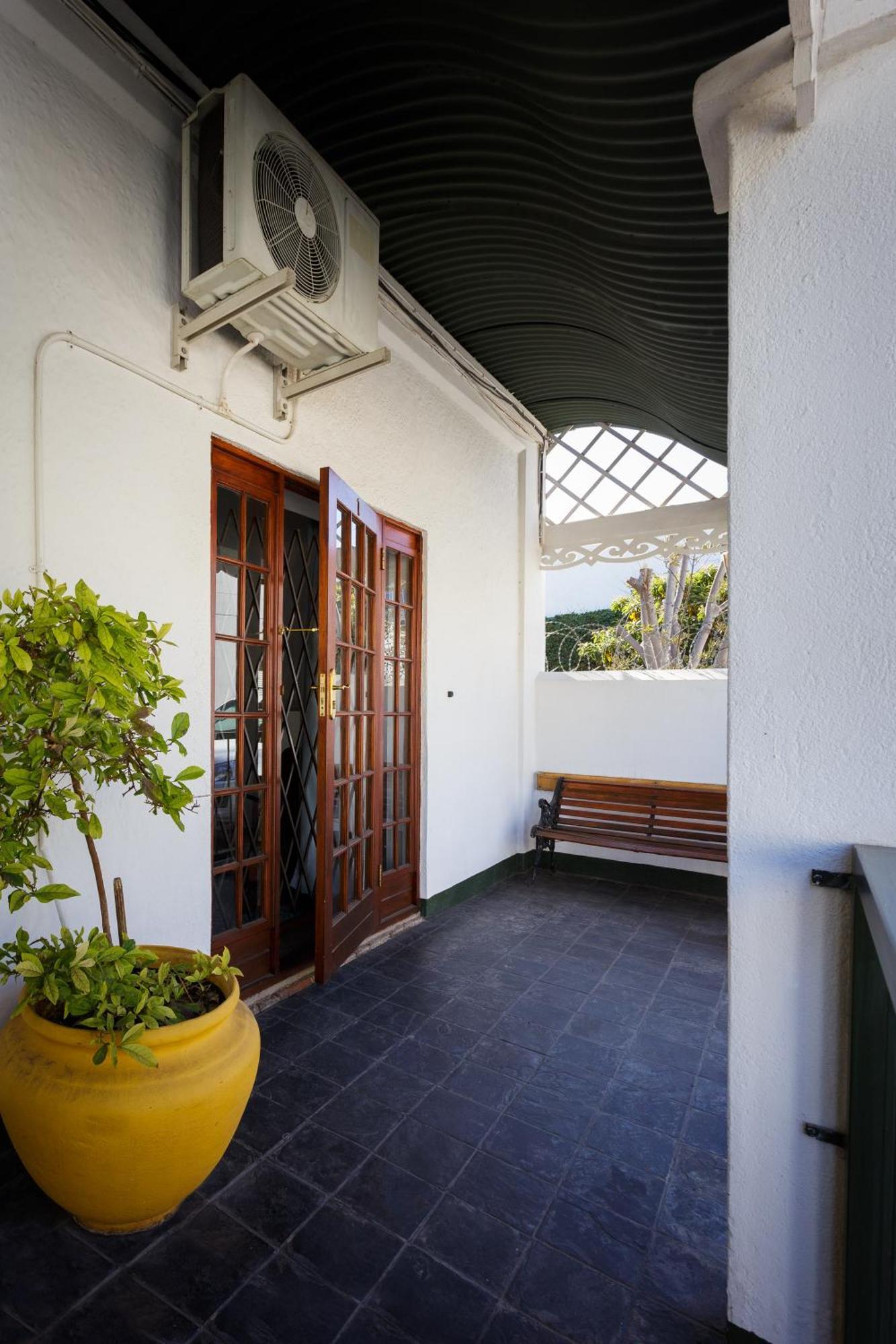 Horse And Mill Guesthouse Colesberg Exterior foto